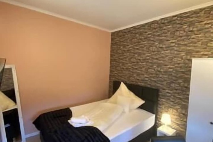 Room 20 of 63
