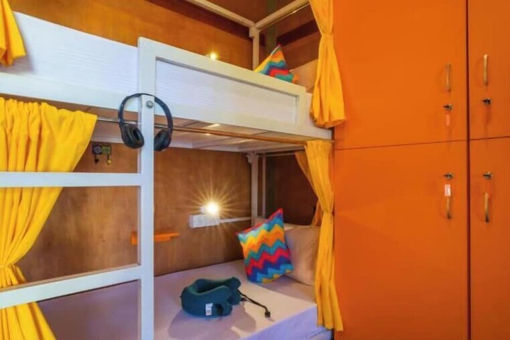 Room 11 of 29