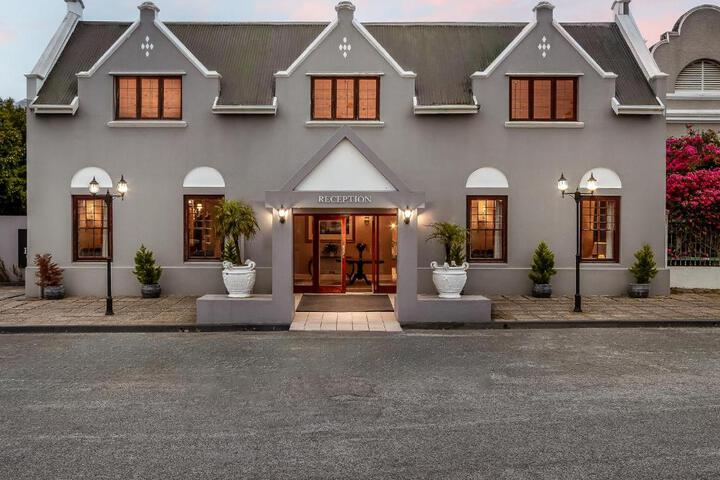 Hotel 5 of 23