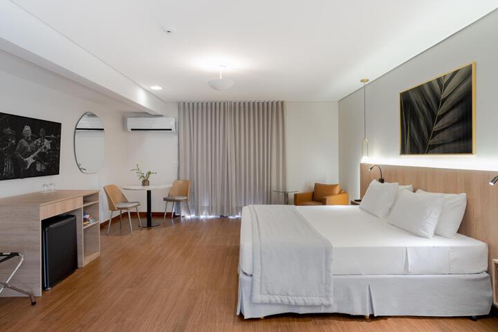Room 11 of 50
