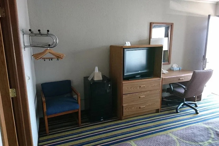 guest_rooms