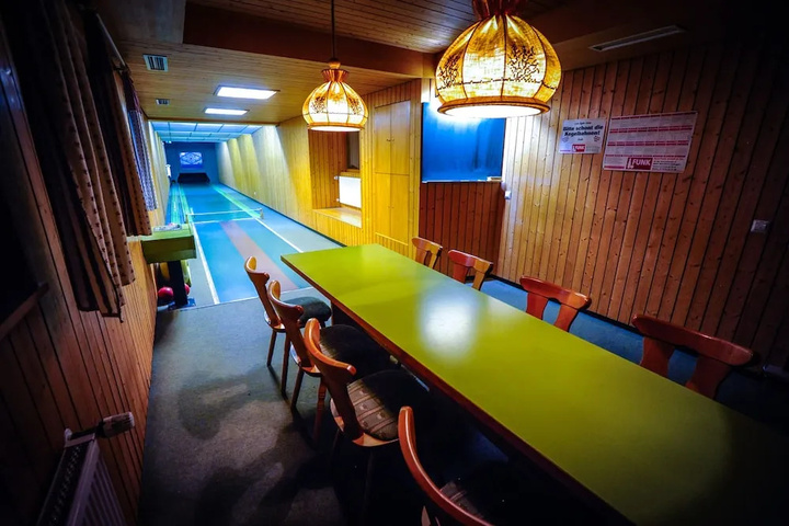 Room 14 of 20