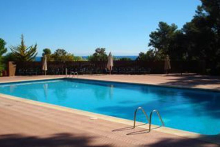 Pool 39 of 40