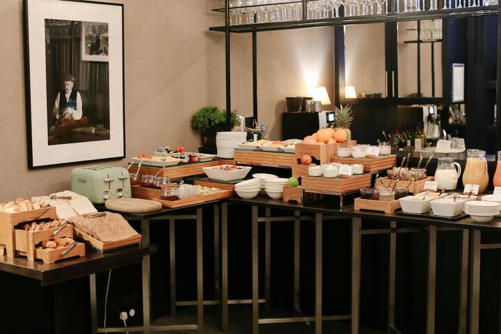 Dining 119 of 141