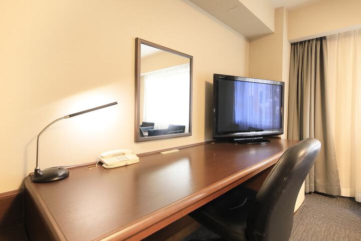 Room 26 of 112