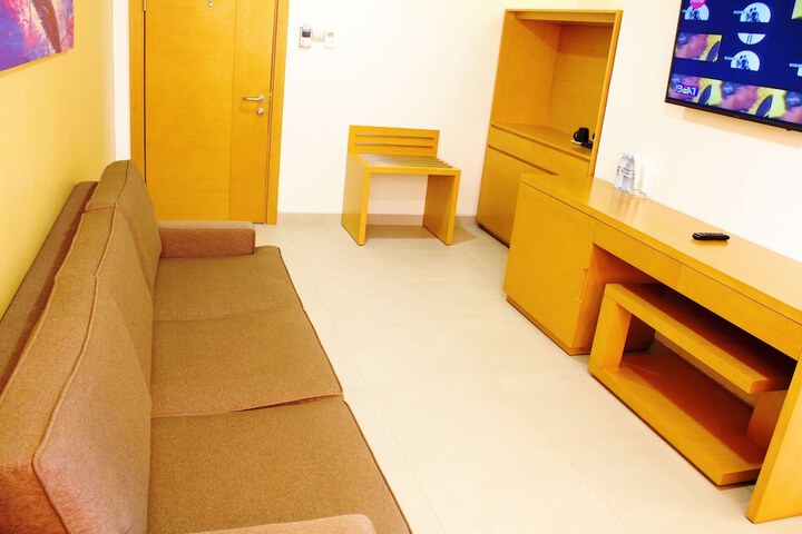 Room 31 of 61