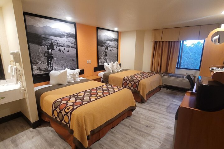 Room 12 of 35