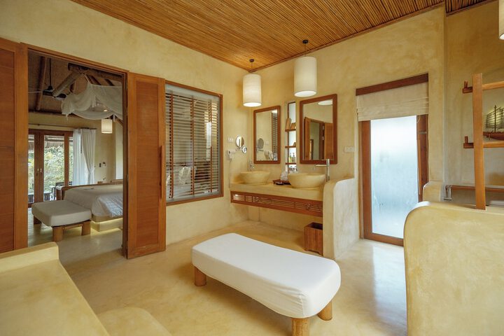 Bath Interior