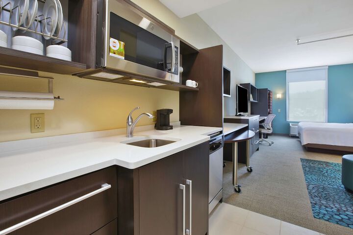 Studio Suite 2 Queen Beds Accessible (7 of 16)