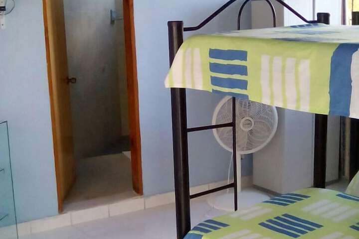 Room 6 of 39