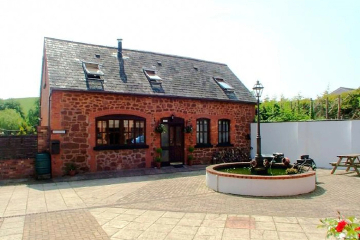 Luccombe Barn Exminster