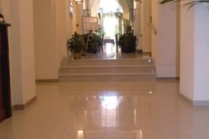 Ballroom/Hall 39 of 49