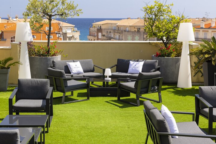 Terrace/Patio 97 of 100