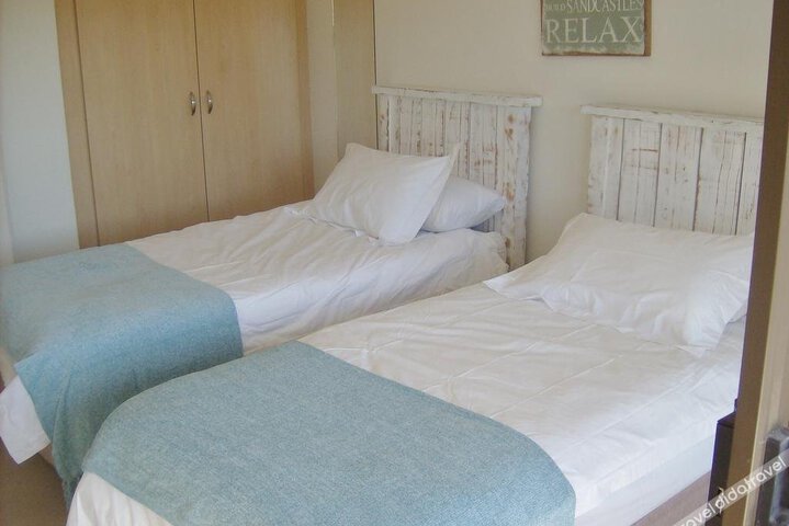 8 Little Paradise Self Catering