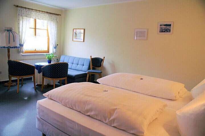 Room 3 of 42