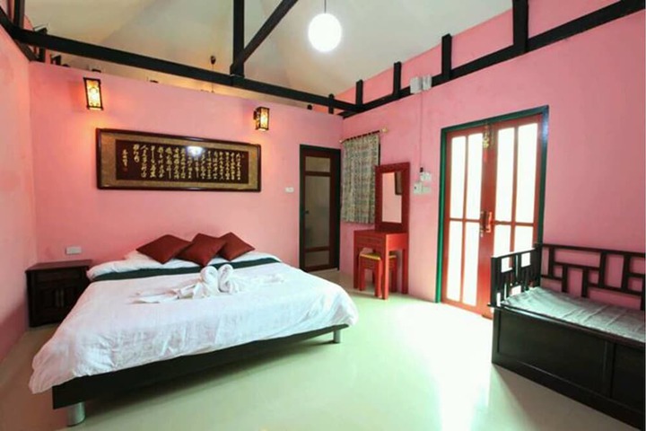 Room 15 of 123