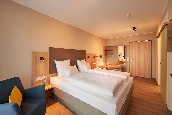 Room 18 of 54