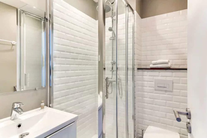 Bathroom Interior Photo