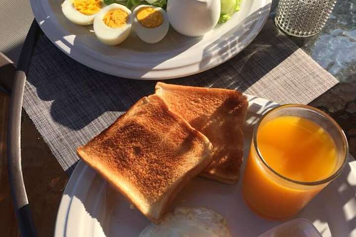 Breakfast/Coffee Service 26 of 50