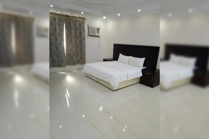 Room 3 of 21