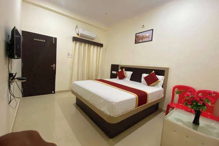 HOTEL Nath PALACE