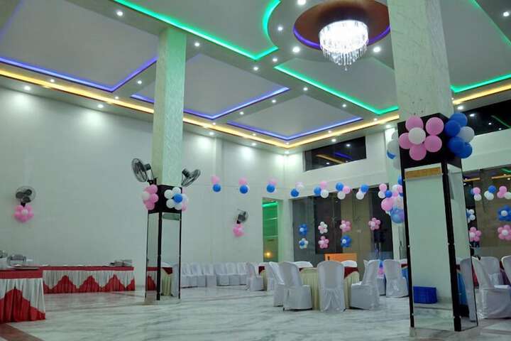 Ballroom/Hall 30 of 30