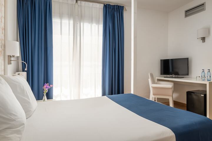 Room 17 of 57