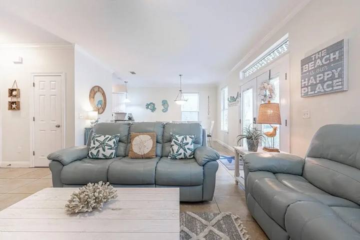 Photo of The Destin House Cb231 Kono Way