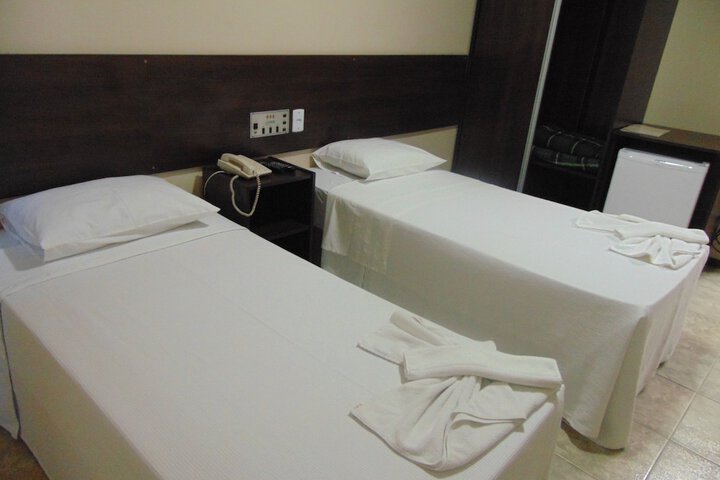 Room 7 of 23