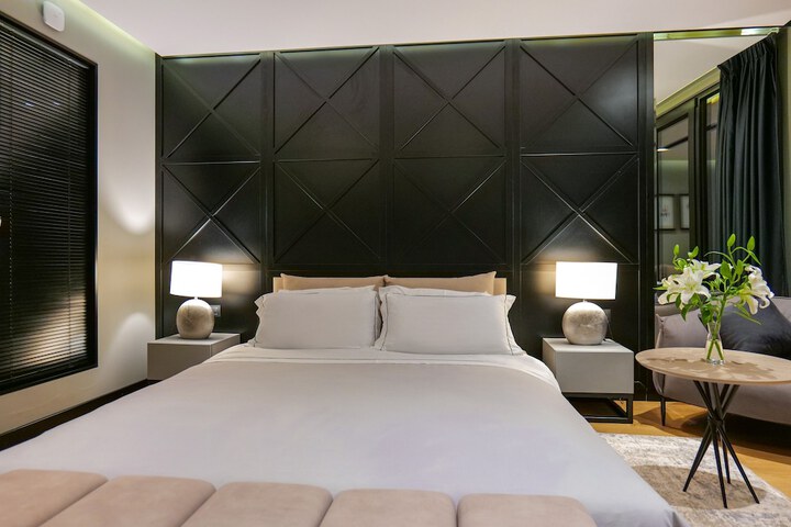 Room 16 of 201