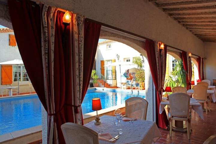 Dining Photos
