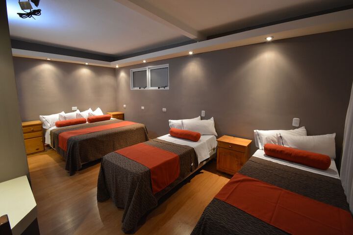 Room 14 of 36
