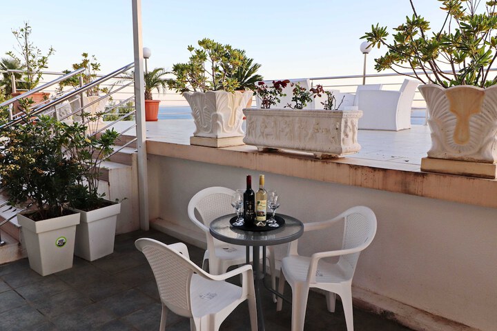 Terrace/Patio 53 of 111