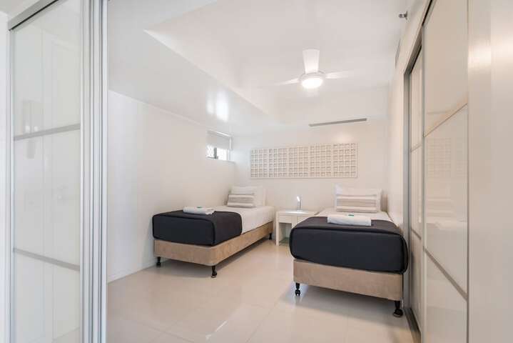 Room 11 of 70