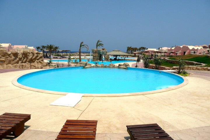Pool Hotel