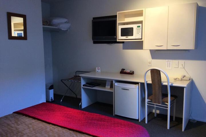 Room 8 of 55