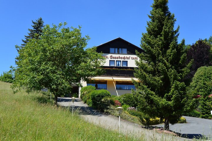 Natur &  Wander Hotel Gassbachtal in Grasellenbach