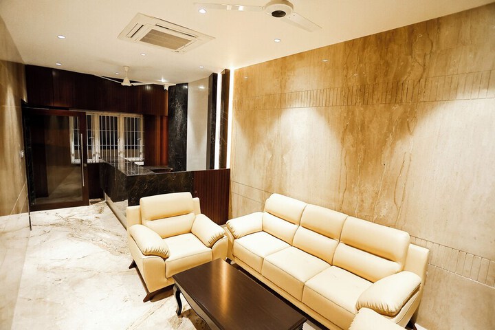 Hotel Interior 6 of 43
