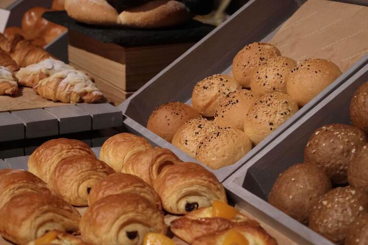 Breakfast/Coffee Service 78 of 144