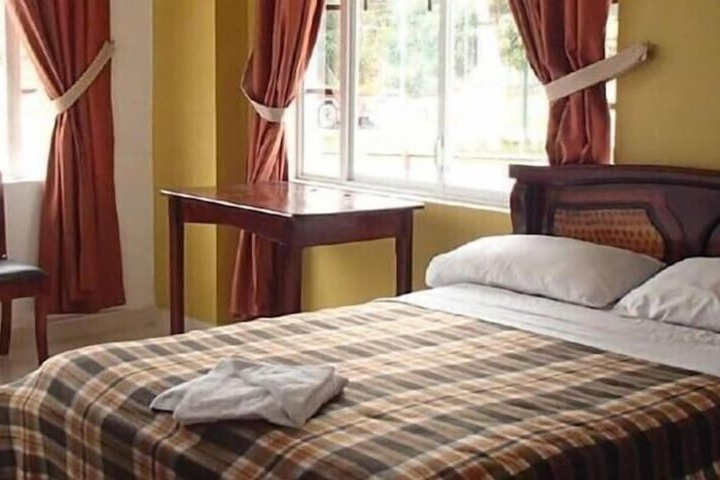 Room 8 of 22