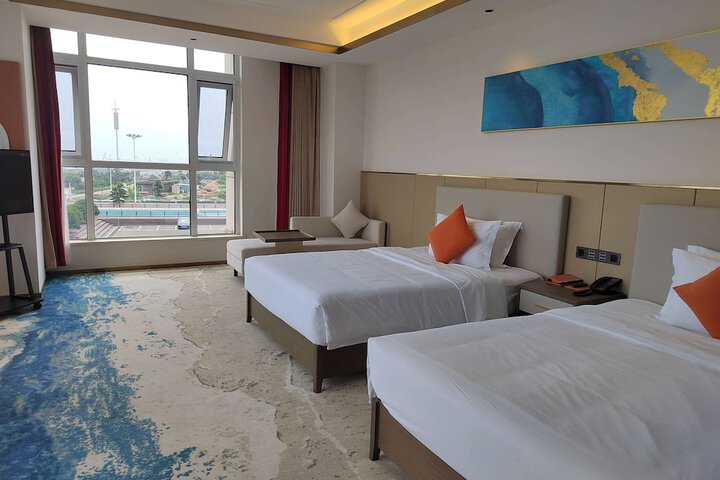 Room 14 of 23