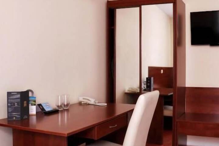 Room 19 of 51