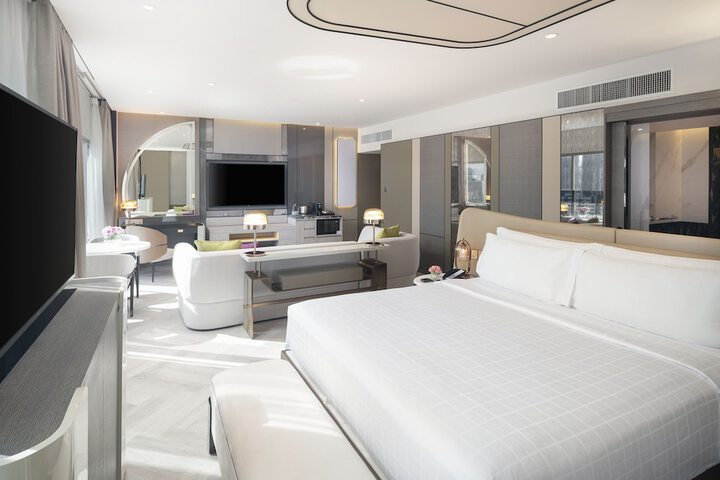 Room 21 of 113