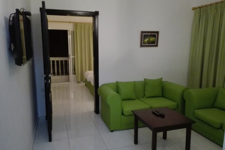 Room 28 of 53