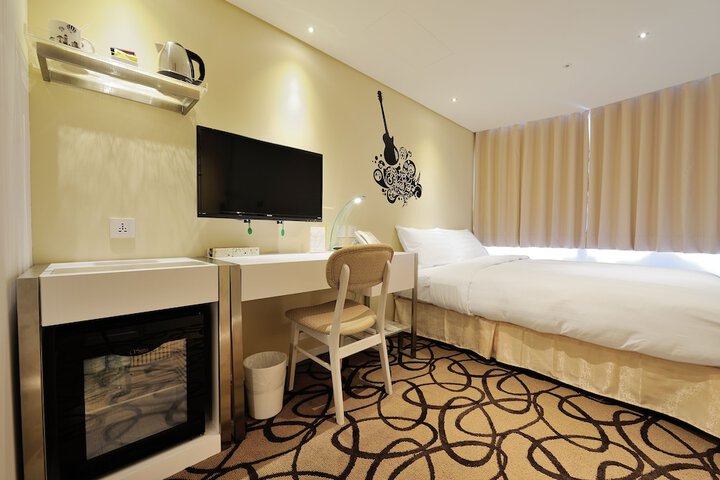 Room 7 of 171
