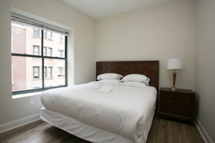 Room 7 of 17
