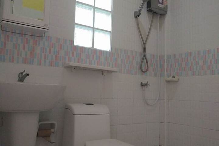 Room 12 of 13