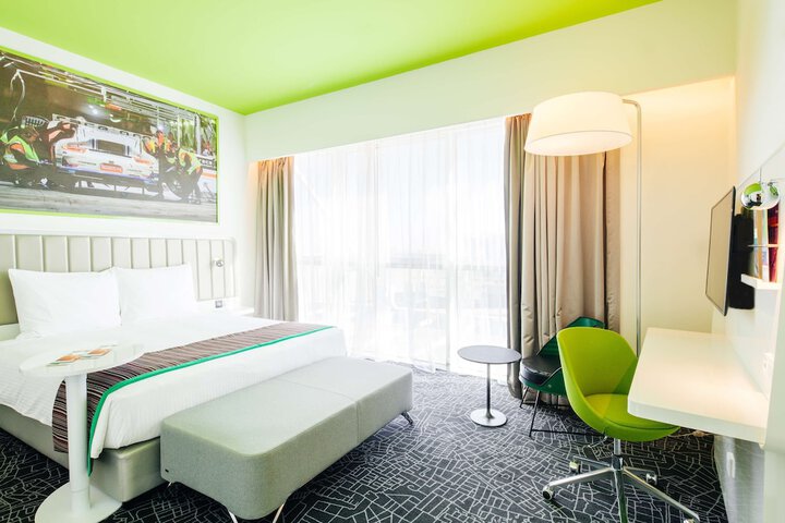 Room 8 of 111