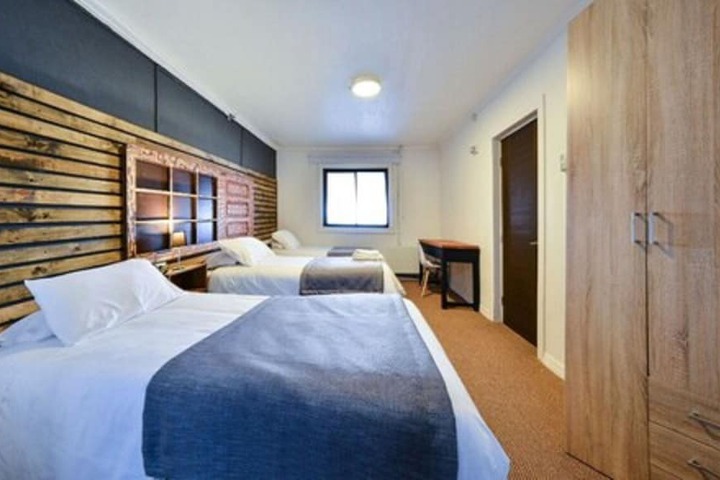 Room 7 of 57