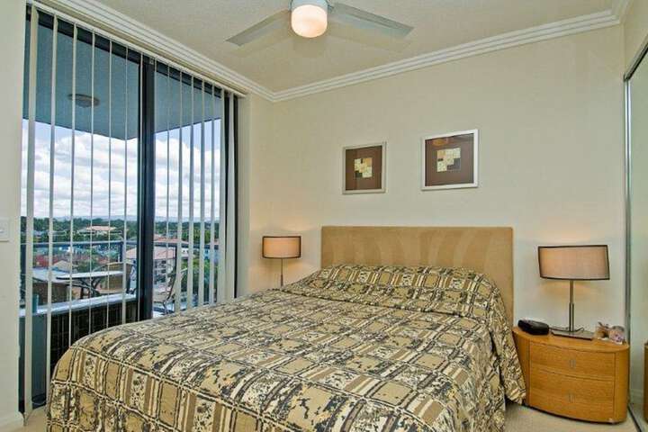 Room 15 of 65